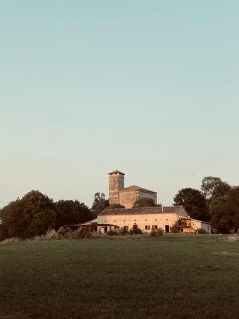 Maison Droles D'Oiseaux Plieux Exteriér fotografie